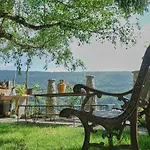 Bed & Breakfast Antiche Pietre 4*