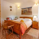 Bed & Breakfast Antiche Pietre 4*