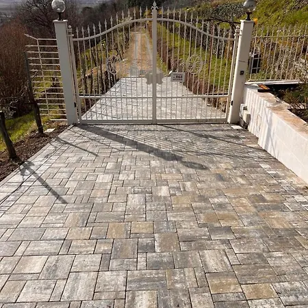 Antiche Pietre Oda ve Kahvaltı 4*