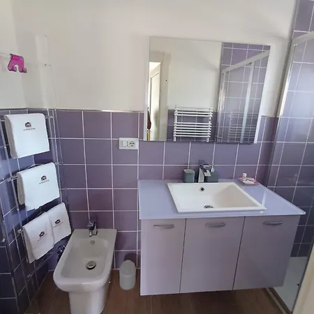 Oda ve Kahvaltı Antiche Pietre Bollengo