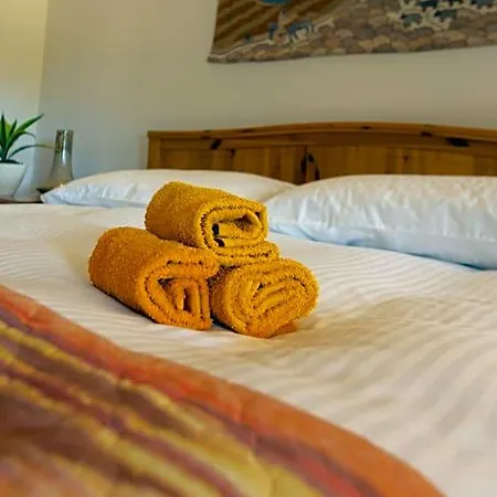 Antiche Pietre Bed & Breakfast 4*